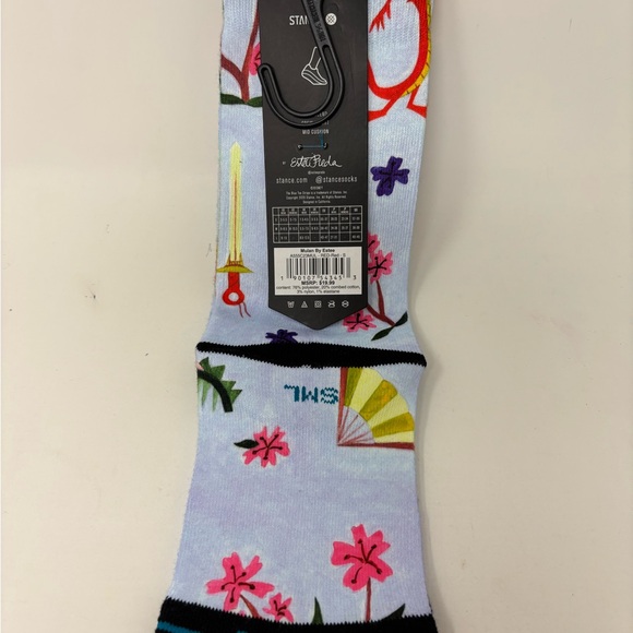 Stance Disney Mulan by Estee Casual Socks Small Woman New - Picture 3 of 4